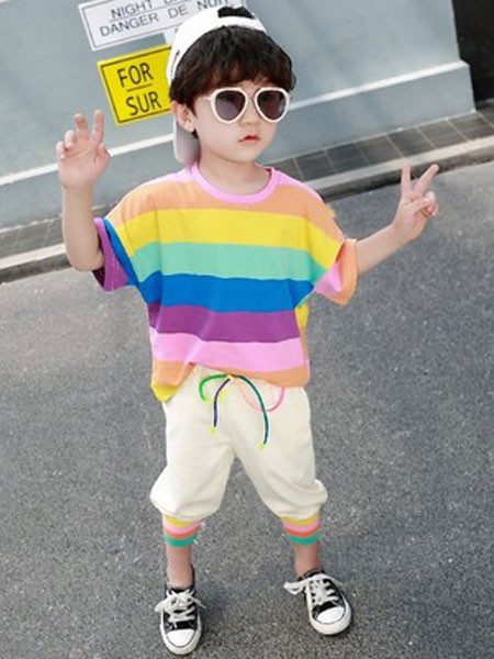 喆思喆童装品牌2019春夏韩版儿童彩虹条纹短袖两件套