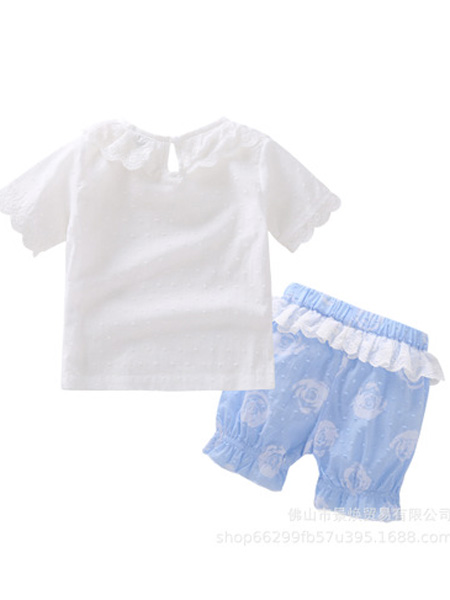 童装品牌2019春夏新款白色棉蕾丝短袖T恤+清爽蓝色玫瑰花短裤套装