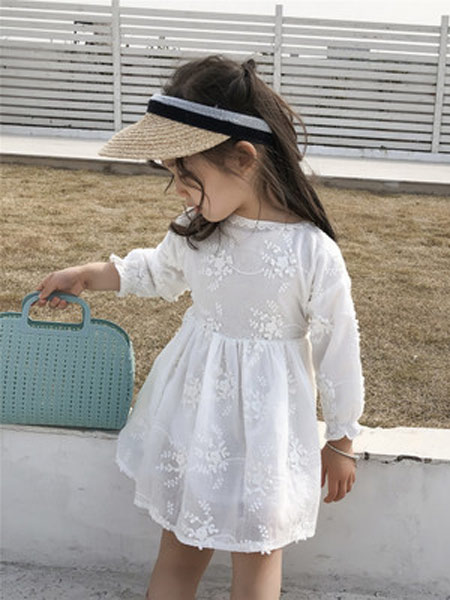 童装品牌2019春夏新款甜美蕾丝公主裙