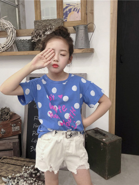 木口羊童装品牌2019春夏新款韩版圆点洋气字母印花短袖T恤