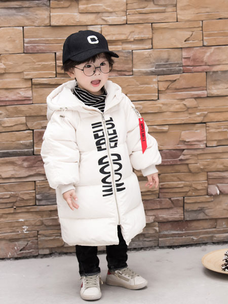 童装品牌2019秋冬新款韩版儿童宽松加厚连帽时尚外套