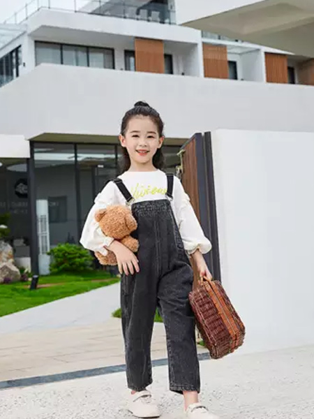 植木西童装品牌2019秋季新款韩版宽松显瘦减龄背带裤