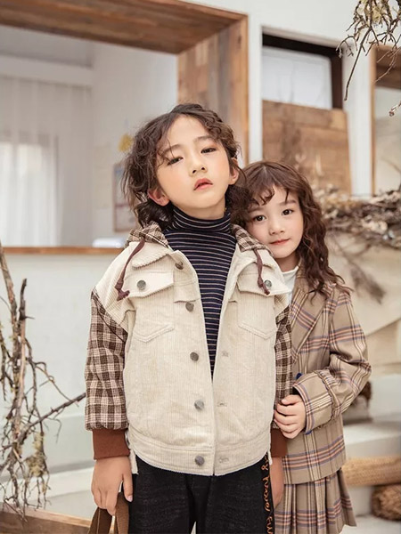 爱蕾尔童装品牌2019秋季新款韩版潮洋气夹克衫外套