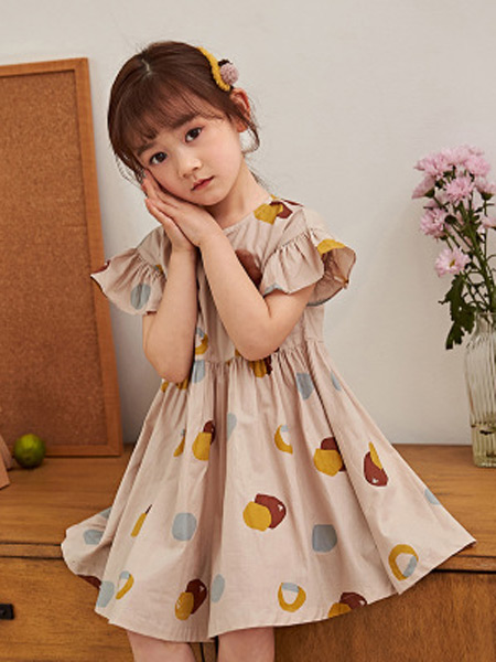 童装品牌2019春夏新款时尚彩色印花潮流短袖连衣裙