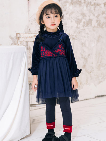 童装品牌2019秋冬新款喇叭袖纯色上衣吊带连衣裙蓬蓬裙两件套