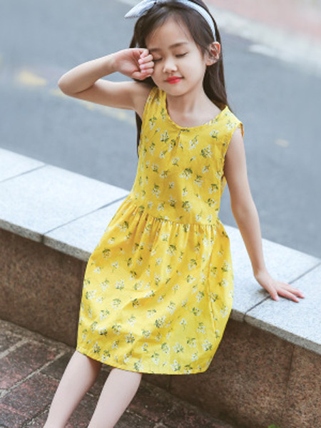 童装品牌2019春夏新款韩版洋气可爱连衣裙