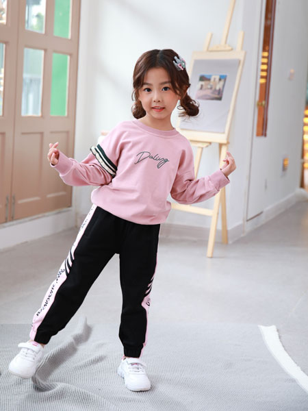 童装品牌2019秋季新款韩版时髦两件套