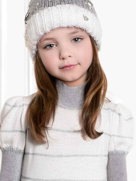 laura biagiotti童装品牌2019秋季新款女长袖套头针织上衣宽松慵懒毛衣