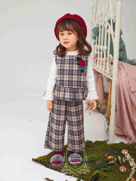 维尼叮当童装品牌2019秋季棉麻系列女童套装 两件套