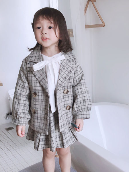 童装品牌2019秋冬格子灰色外套
