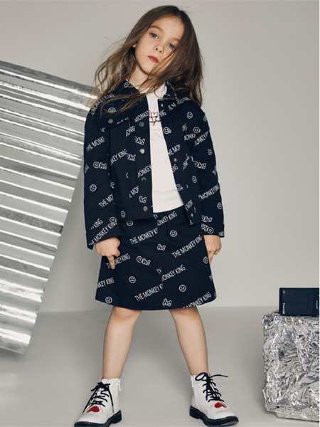 MQD童装品牌2019秋冬外套两件套