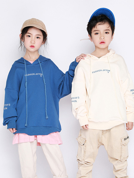 Carter’s童装品牌2019秋冬带帽卫衣