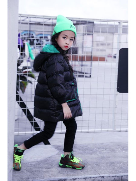 提莫布丁时尚童装品牌童装品牌2019秋冬纯色外套 保暖羽绒