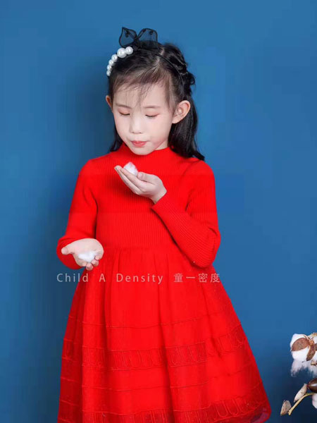 童一密度童装品牌2019秋冬新款大红色连衣裙