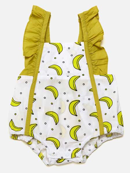 童装品牌2020春夏新款女童刺绣香蕉小清新吊带纯棉爬服小童外出服