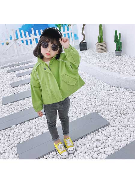 贝拉逗逗童装品牌2020春夏韩版外套儿童短款风衣宝宝棒球服上衣夹克潮
