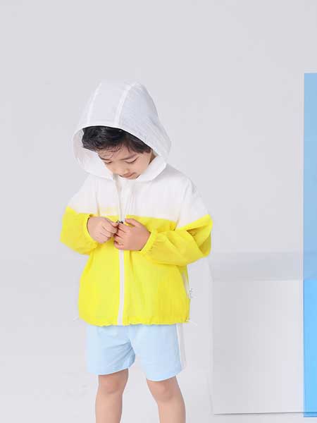 金点·韩e童社童装品牌2020春夏休闲棒球服