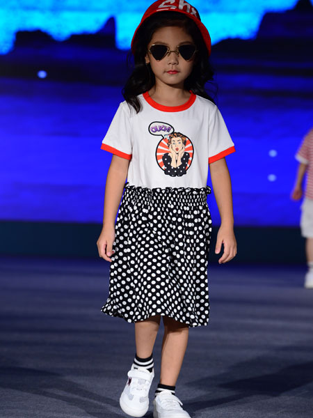 童装品牌2020春夏女童印花T恤套装