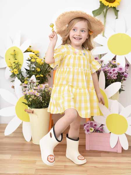 童装品牌2020春夏黄色连衣裙