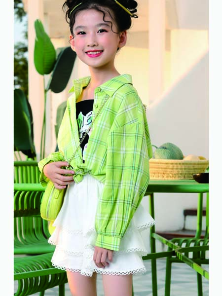 童装品牌2020春夏绿色外套