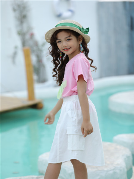 童装品牌2020春夏时尚粉色T恤女童白色半身裙
