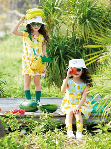 童装品牌2020春夏水果满图无袖连衣裙女童