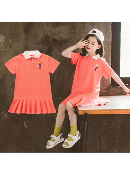 童装品牌2020春夏新款韩版女童字母卡通T恤裙 中大童宽松连衣裙潮