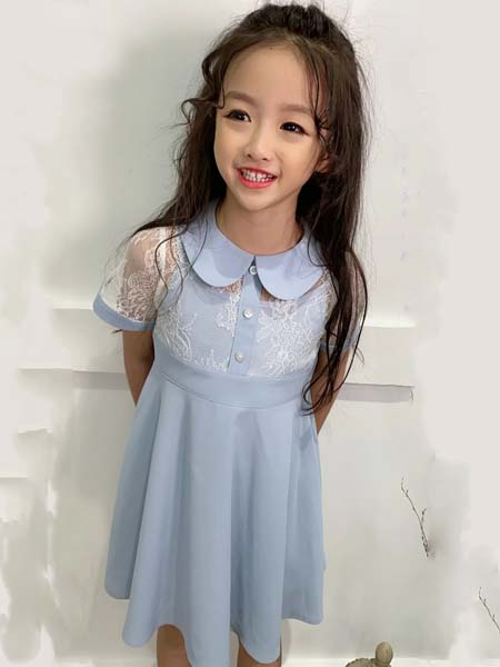 童装品牌2020春夏娃娃领蓝色连衣裙