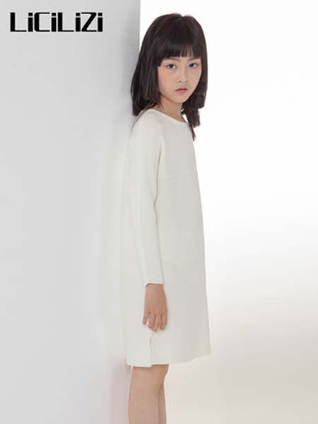 粒子童装品牌2020春夏女白色针织长袖连衣裙弹力舒适