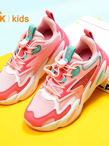 匹克儿童童装品牌2020春夏粉色色儿童态极老爹休闲鞋