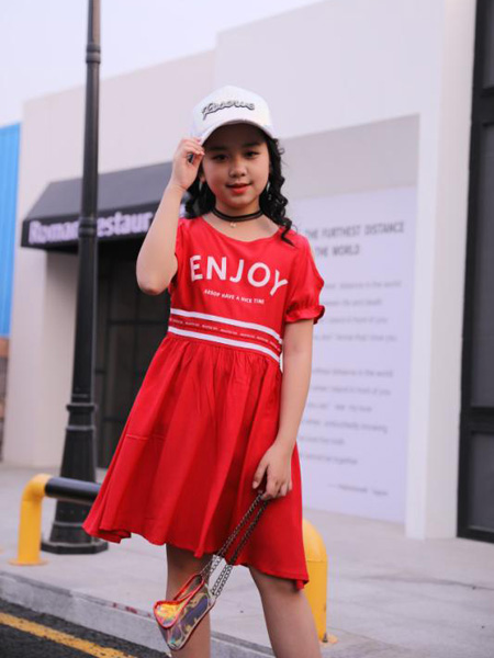 童装品牌2020春夏大红色连衣裙