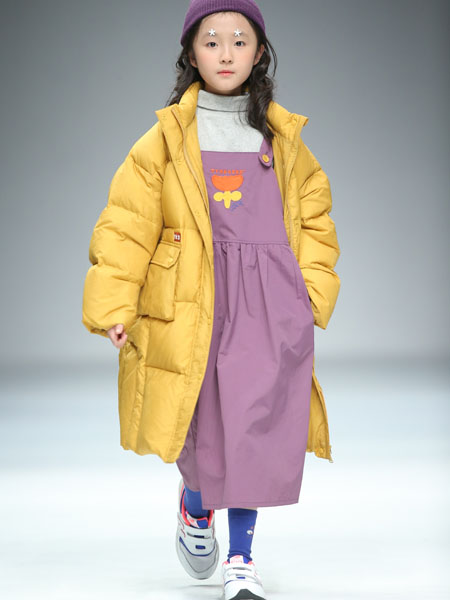童装品牌2020秋冬黄色长款外套