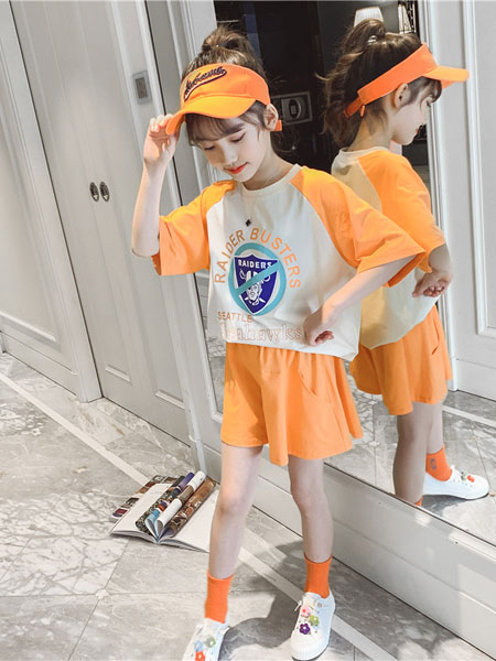 潮乐兮童装品牌2020春夏新款洋气儿童装女童夏装套装夏季休闲字母短袖运动两件套