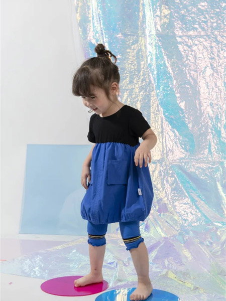 蝌蚪童品 - KIDO童装品牌2020春夏黑色拼接蓝色裙
