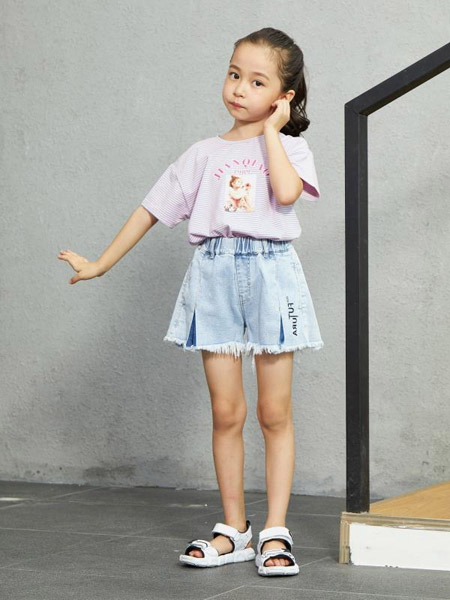 童装品牌2020春夏浅紫色T恤