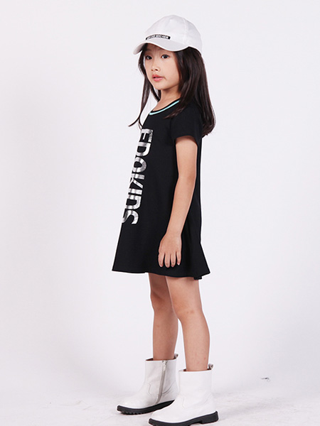 edo KIDS一度童装品牌2020春夏字母黑色T恤连衣裙