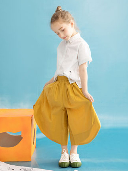 安米莉AMILRIS童装品牌2020春夏白色简约衬衫