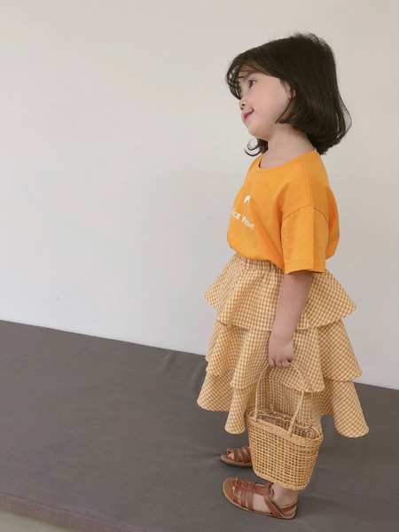 童装品牌2020春夏圆领橙色T恤半裙