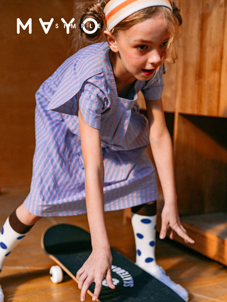 五月童品 mayosimple童装品牌2020春夏竖纹紫色连衣裙修身