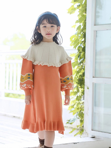 禾雀童装品牌2020秋冬米色毛衣拼接橙色连衣裙针织裙