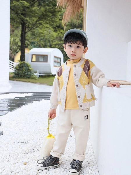 禾雀童装品牌2020秋冬米色黄色格子针织衫外套