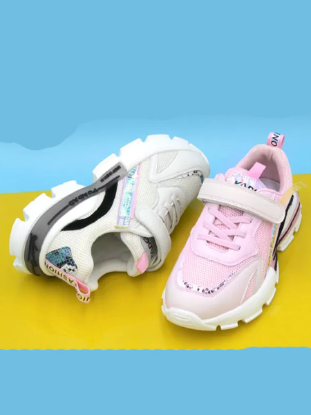 童鞋品牌2020秋冬粉色运动鞋