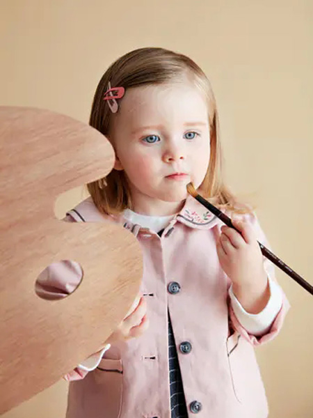 童装品牌2020秋冬娃娃领粉色外套