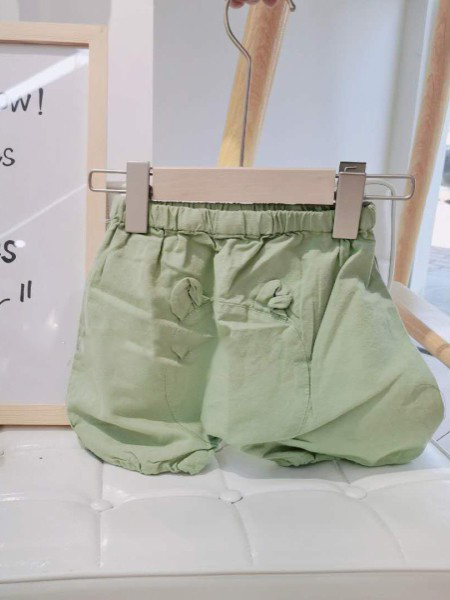 童装品牌2020春夏绿色短裤