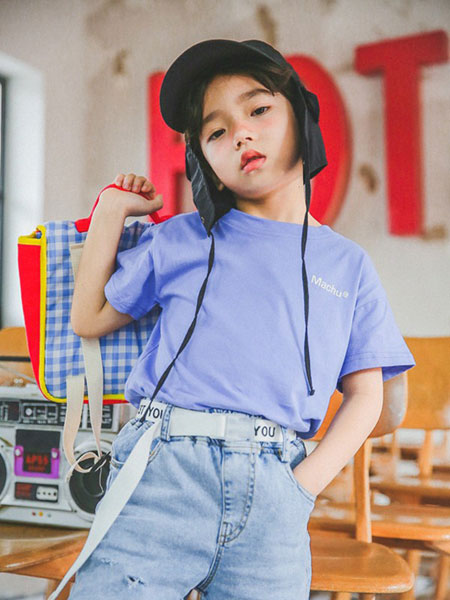 马丘比丘MQBQ童装品牌2020春夏字母紫蓝色T恤