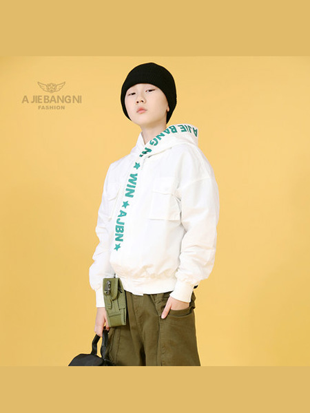 阿杰邦尼童装品牌阿杰邦尼 2020Q春秋季男童秋装短款外套棒球服夹克衫