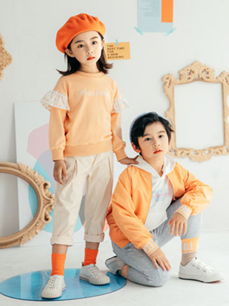 童装品牌2020春橙色卫衣