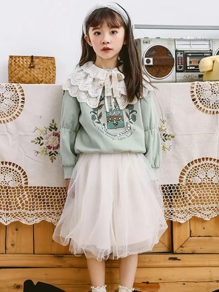 草莓家族童装品牌2020秋冬青色花边衬衫