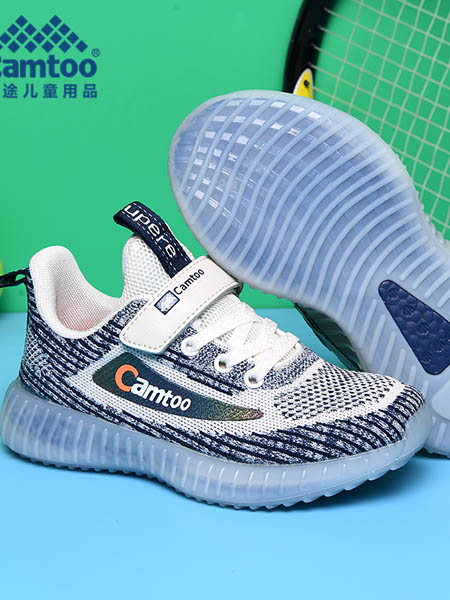 卡途童鞋品牌2020秋冬塑胶底面灰色运动鞋