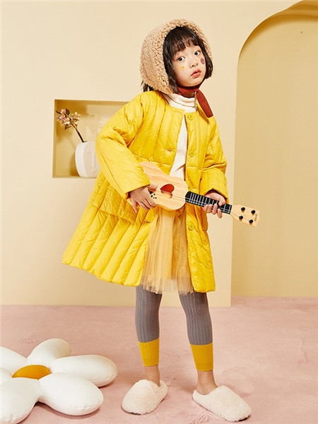 童装品牌2020秋冬黄色可爱羽绒服